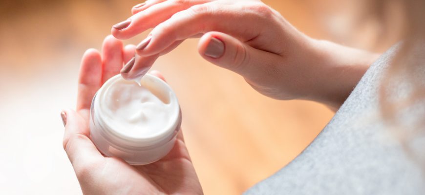 The 10 Best Facial Hair Removal Creams: At a Glance to Buy in 2024