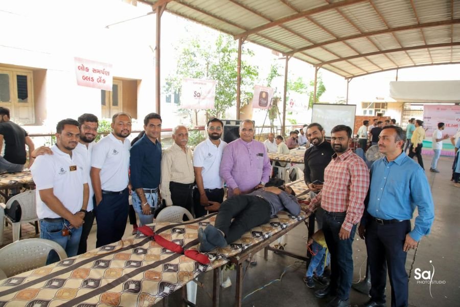 Sakhiya Skin Clinic and the Rotaract Club of Surat East had organized the mega blood donation camp ‘Mahadan 8.0’ in Surat