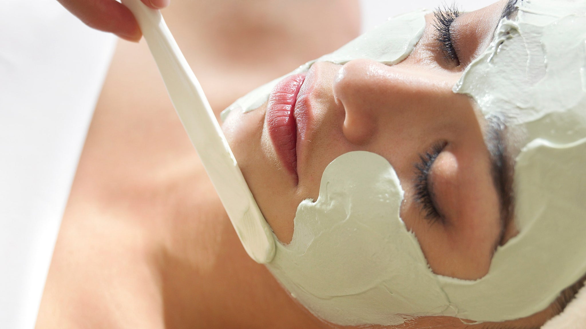 Transform Your Skin: Experience the Competence of a Master Esthetician