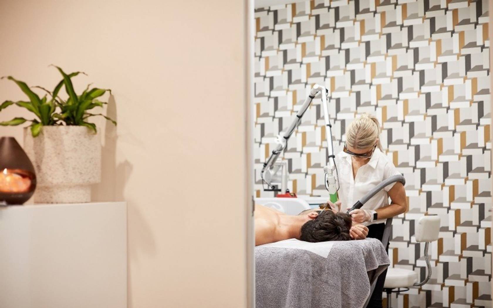 This Luxe Sydney Tattoo Removal Clinic Is The Closest You’ll Get To Turning Laser Into A Spa Day