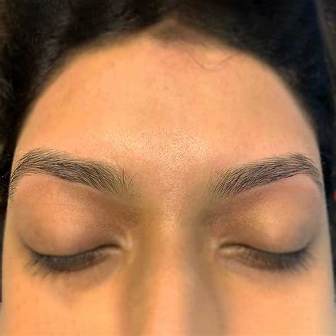 Book Threading Services at Bonita - The best-rated CBD salon (2024)