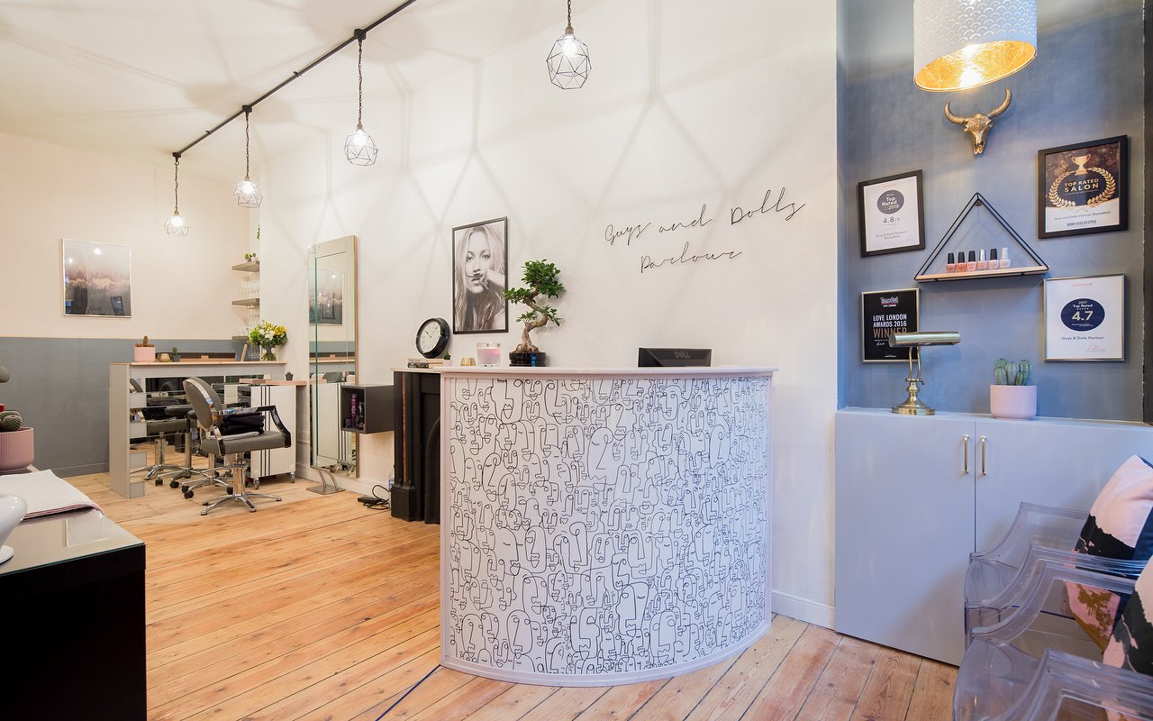 Choose from 41 venues offering ladies' waxing near Rivington Street, London