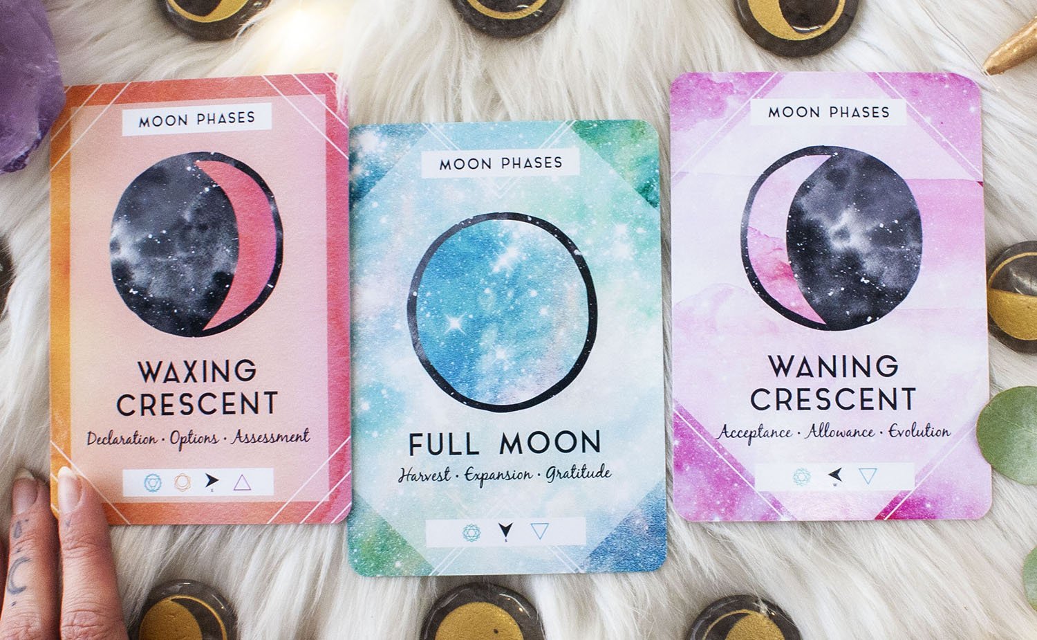 Understanding Waxing VS Waning Lunar Energy + How They Relate to Full Moons